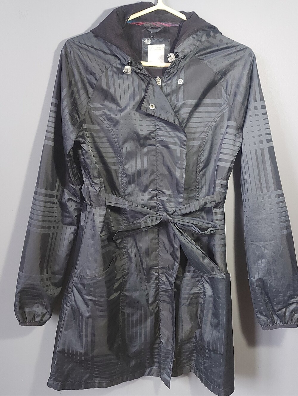 Oakley Light Spring Fall Black & Gray Trench Coat Jacket, Medium